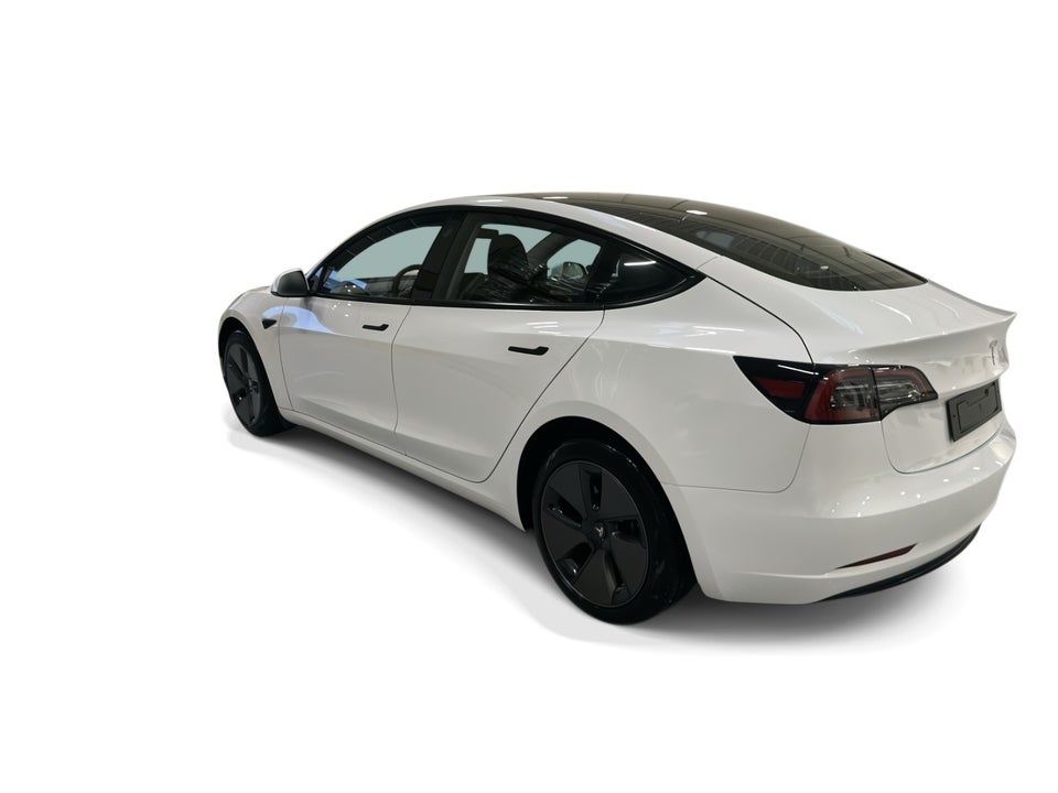 Tesla Model 3 Long Range RWD 4d