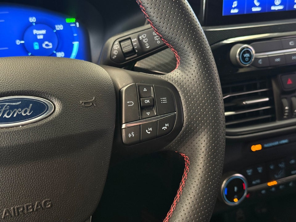 Ford Kuga 2,5 PHEV ST-Line X CVT 5d
