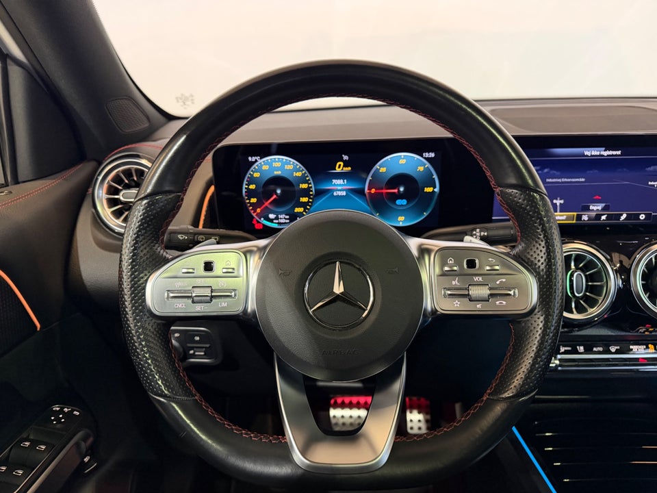 Mercedes EQB300 AMG Line 4Matic 5d