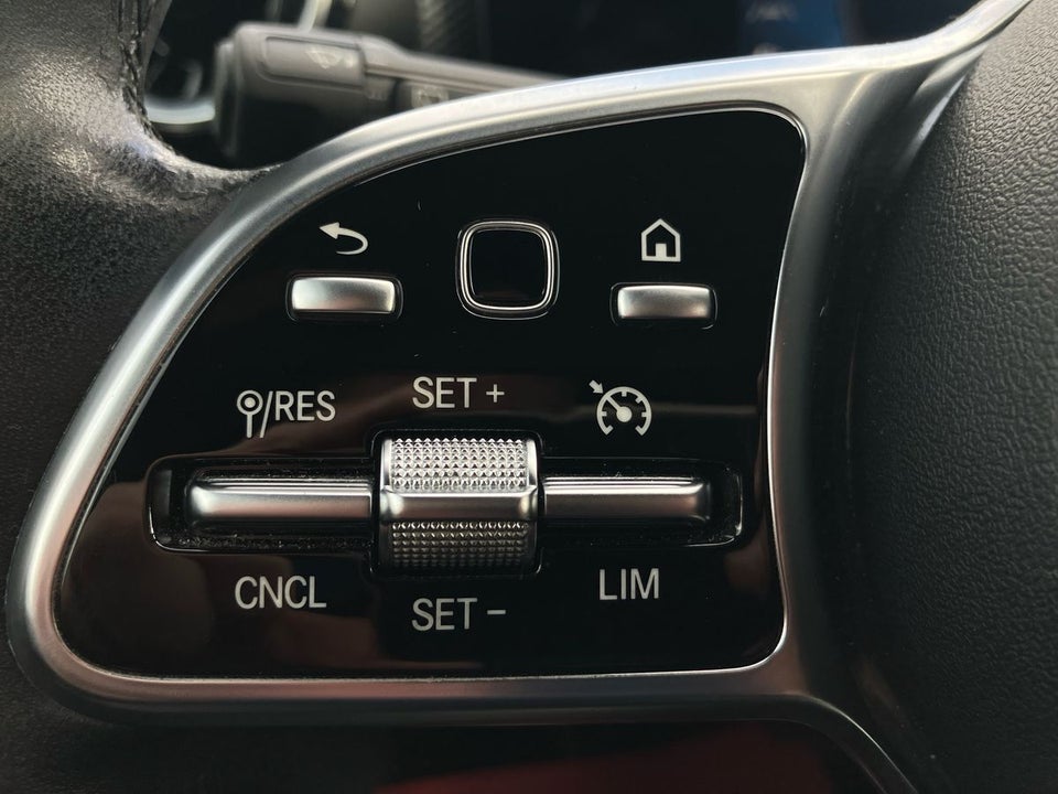 Mercedes A250 e 1,3 Progressive aut. 5d