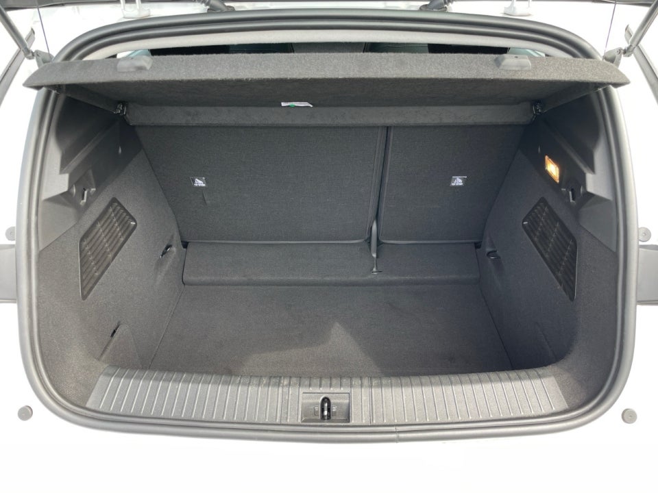 Renault Megane E-Tech 40 Equilibre 5d