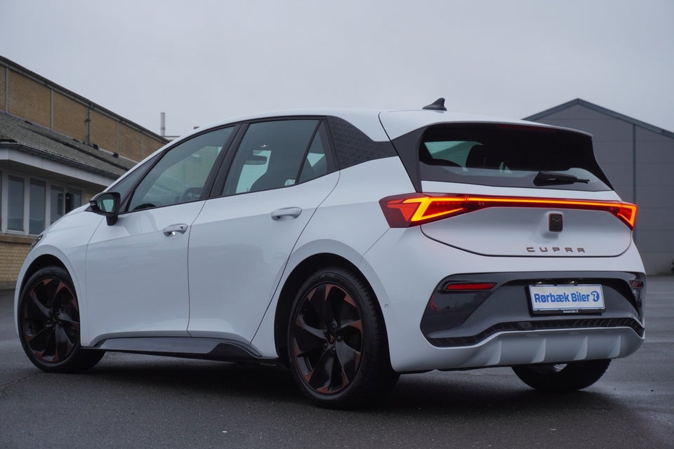 Cupra Born 58 e-Boost 5d