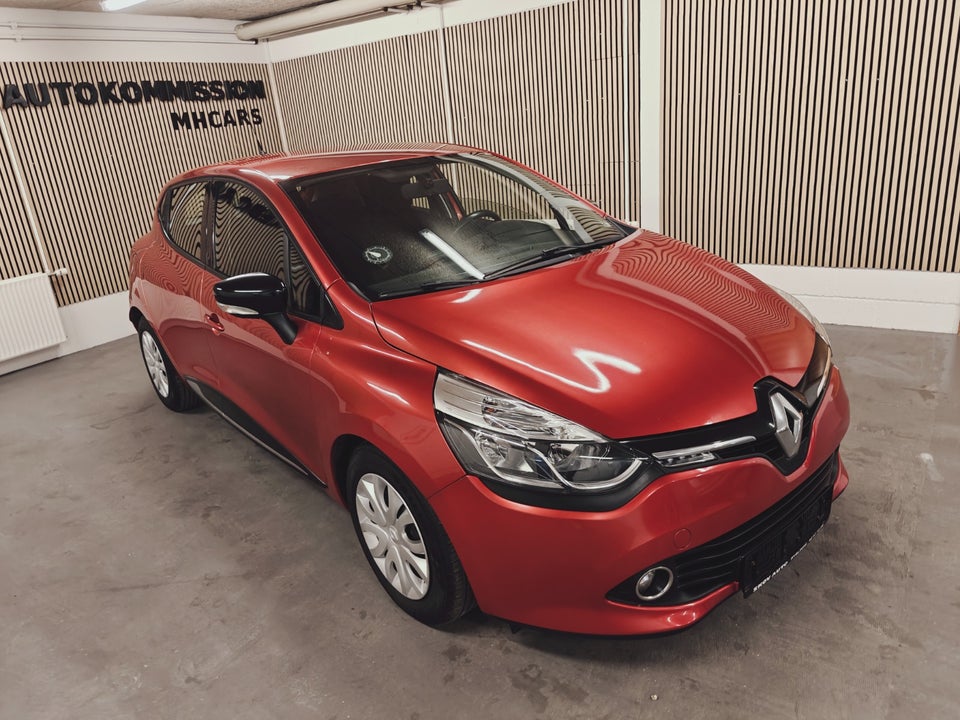 Renault Clio IV 1,5 dCi 75 Expression 5d