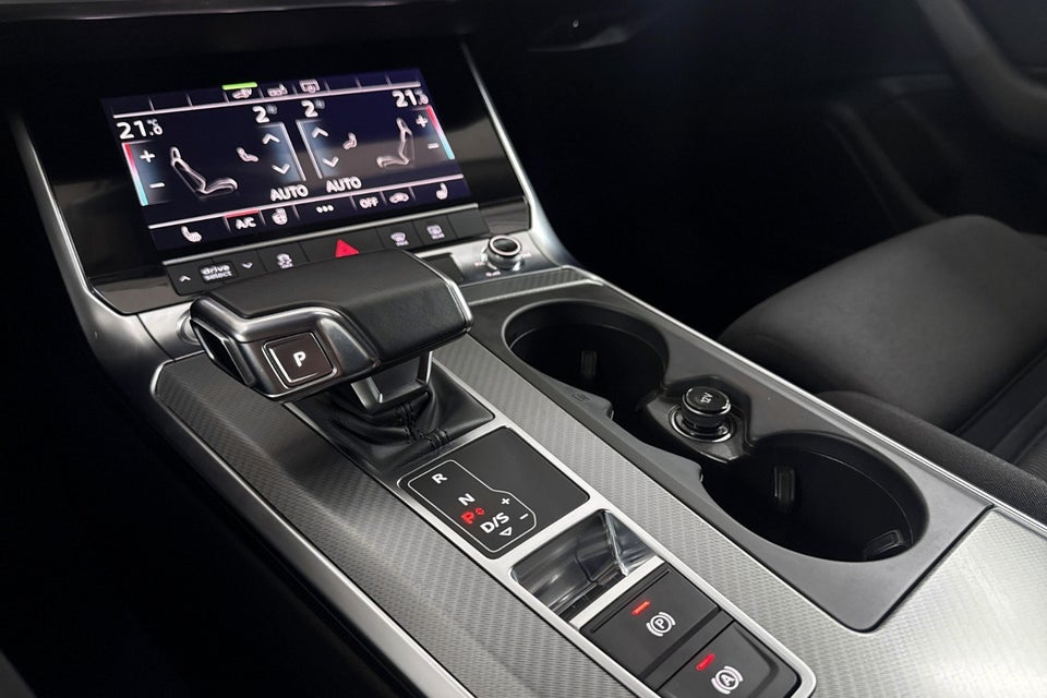 Audi A6 50 TFSi e Sport quattro S-tr. 4d