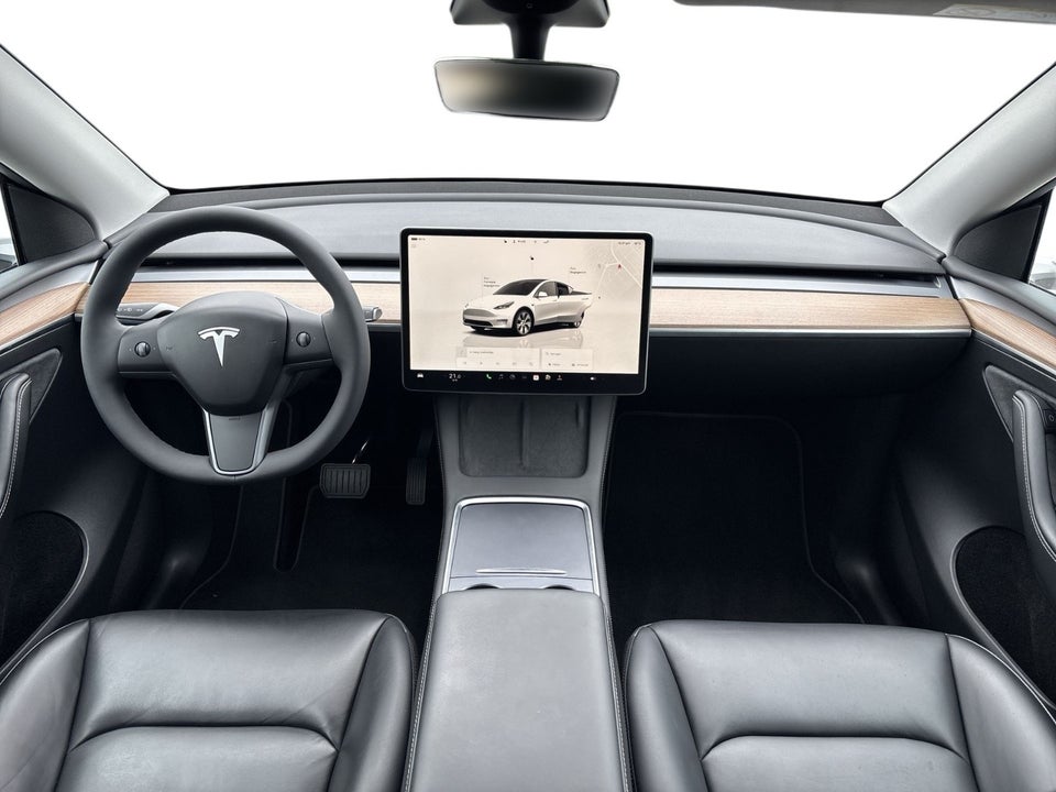Tesla Model Y RWD 5d