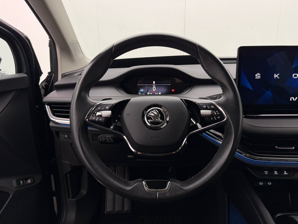 Skoda Enyaq 80 iV Selection Suite 5d