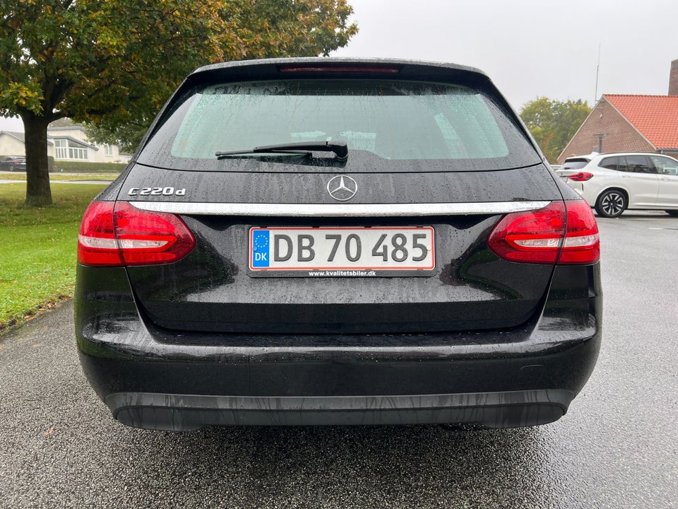 Mercedes C220 d 2,2 Avantgarde stc. aut. 5d