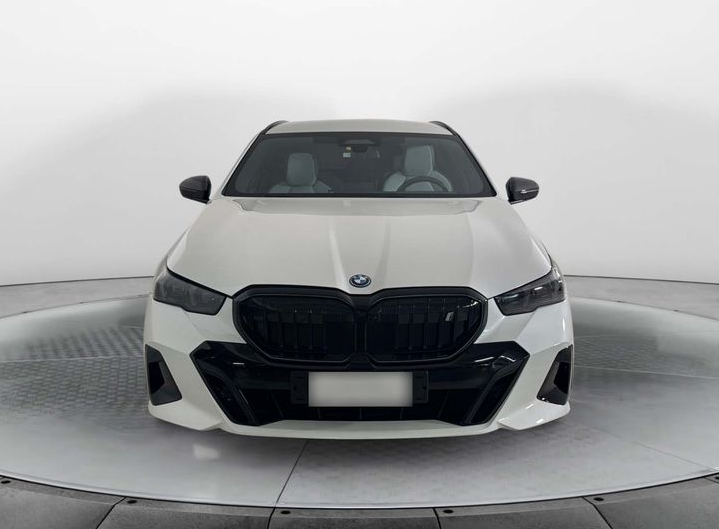 BMW i5 eDrive40 M-Sport 4d