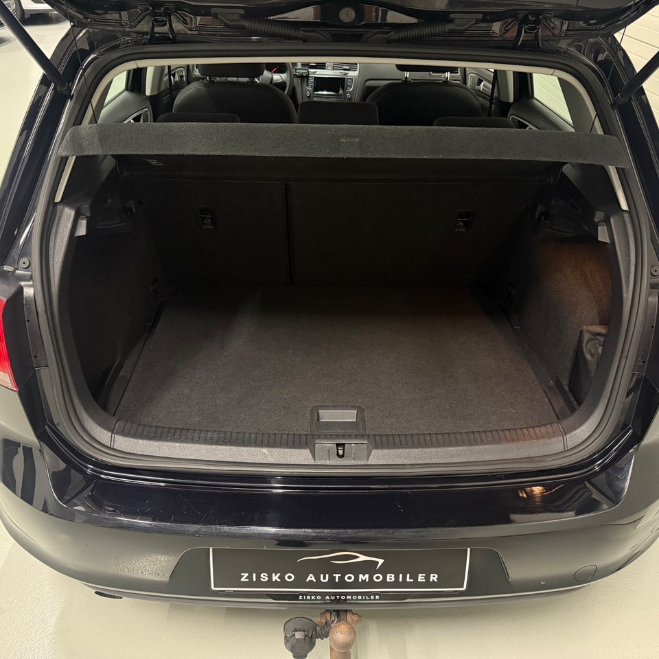 VW Golf VII 1,6 TDi 110 BlueMotion 5d