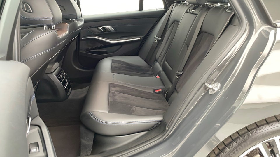 BMW 330e 2,0 Touring M-Sport aut. 5d