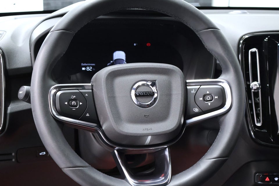 Volvo XC40 P6 ReCharge Core 5d