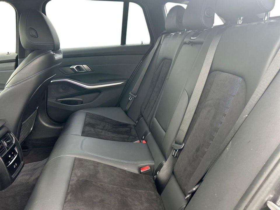 BMW 330e 2,0 Touring M-Sport aut. 5d