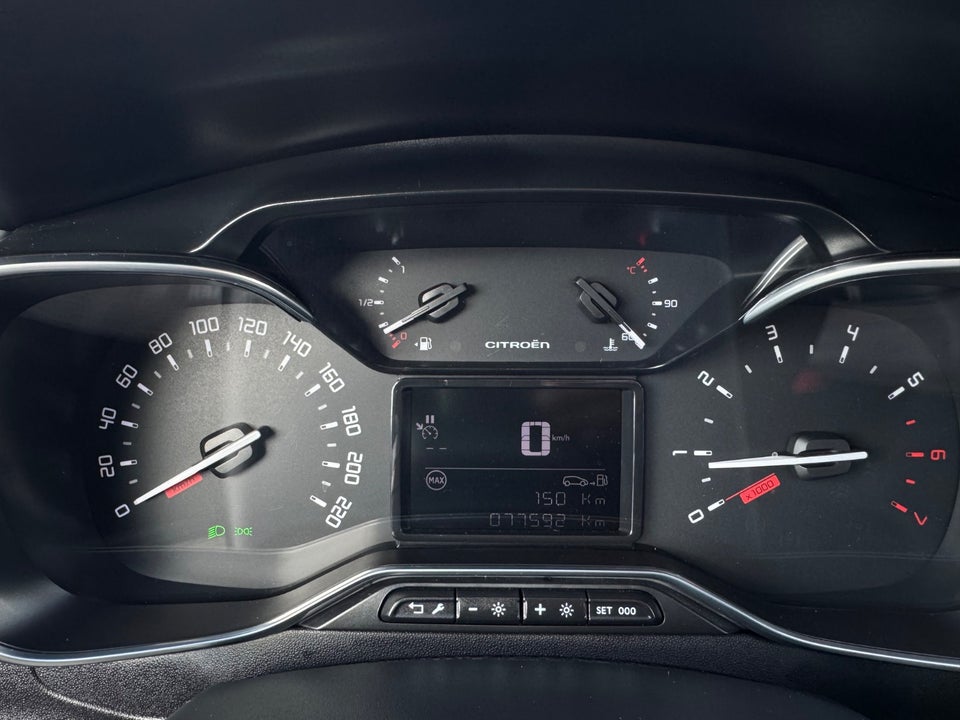 Citroën C3 1,5 BlueHDi 100 SkyLine 5d