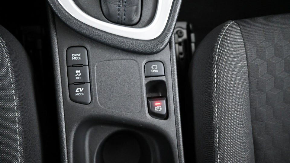 Toyota Yaris 1,5 Hybrid H3 e-CVT 5d