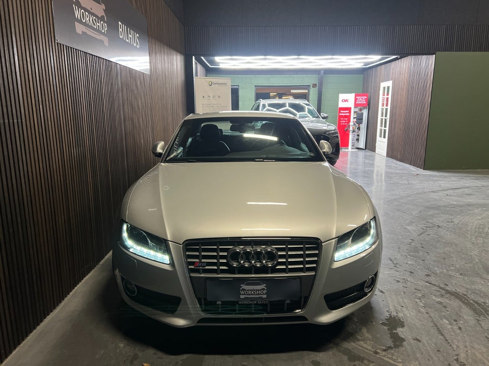 Audi A5 2,7 TDi Coupé Multitr. 2d