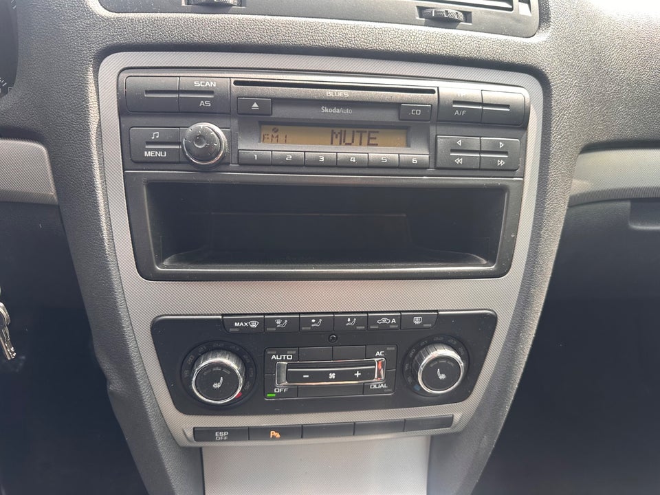 Skoda Octavia 1,4 TSi 122 Ambiente Combi 5d
