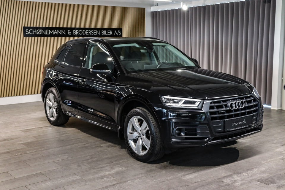 Audi Q5 40 TDi Sport quattro S-tr. 5d