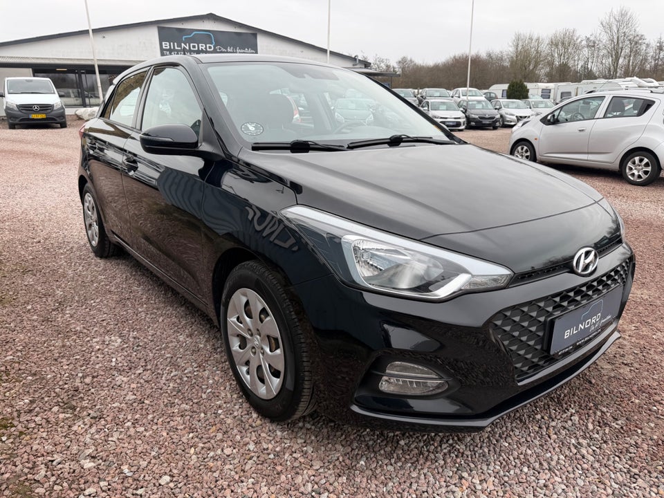 Hyundai i20 1,25 Trend 5d
