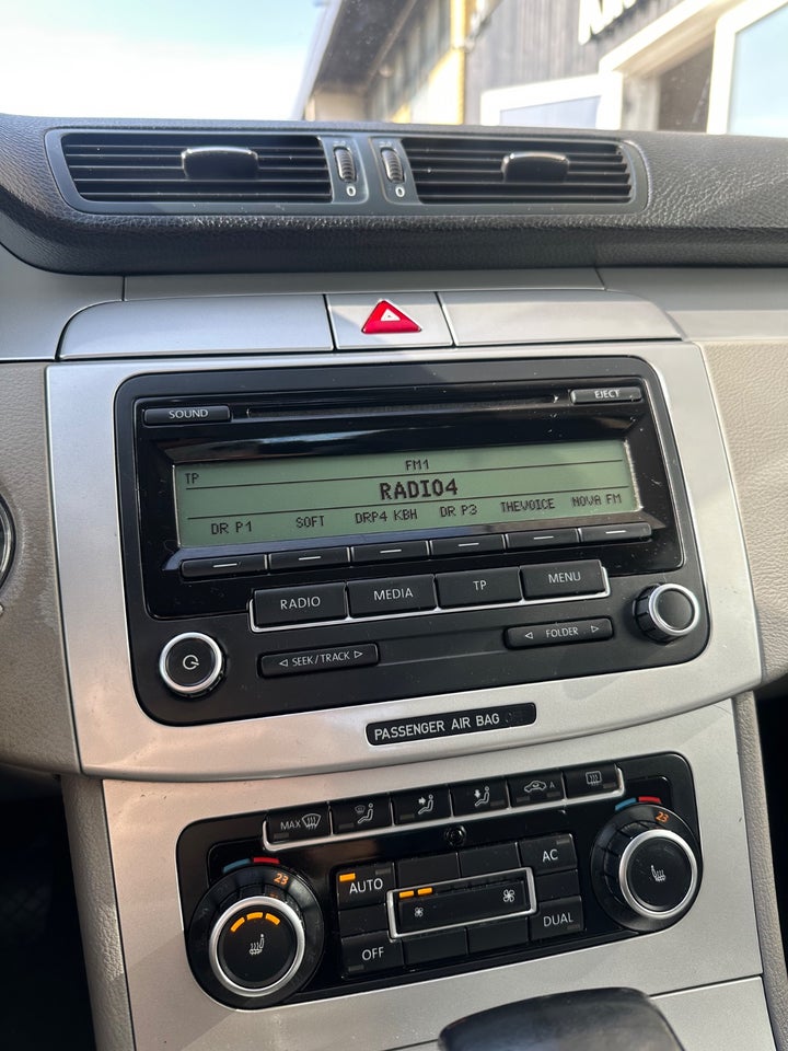 VW Passat 1,8 TSi 160 Highline DSG 4d