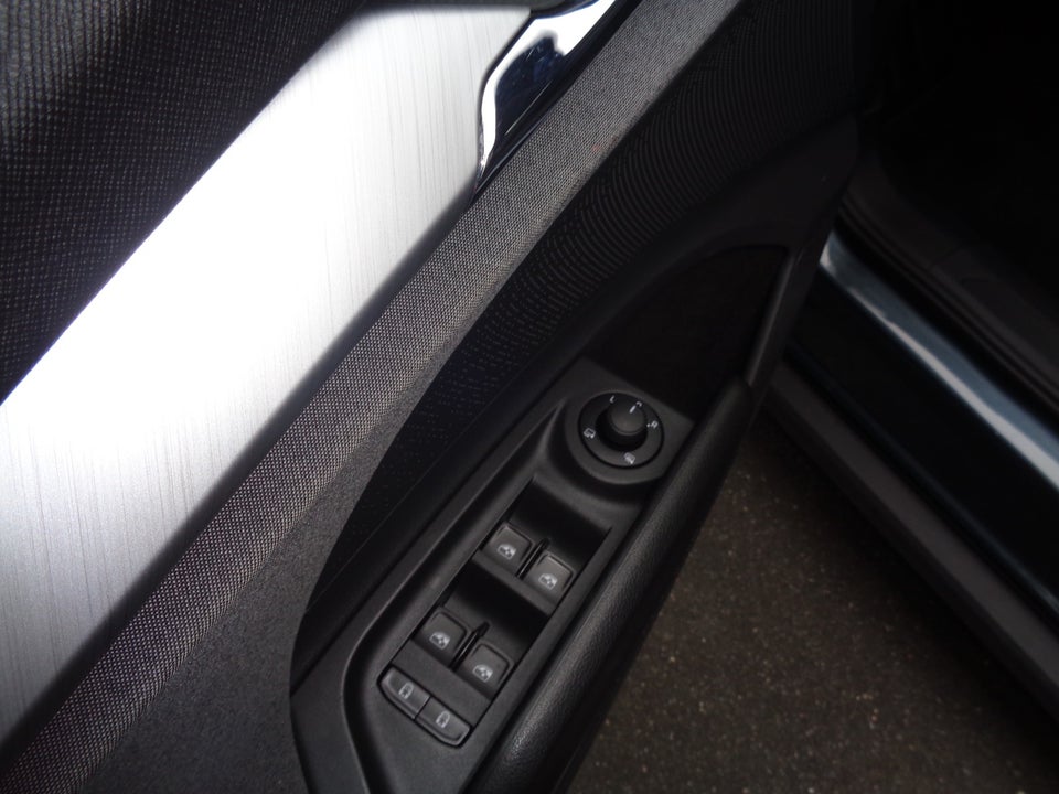 Skoda Enyaq 80 iV Plus 5d