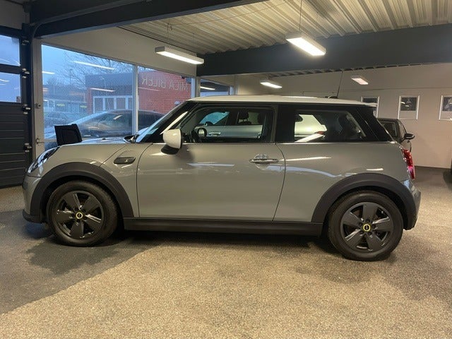 MINI Cooper SE Essential Trim 3d