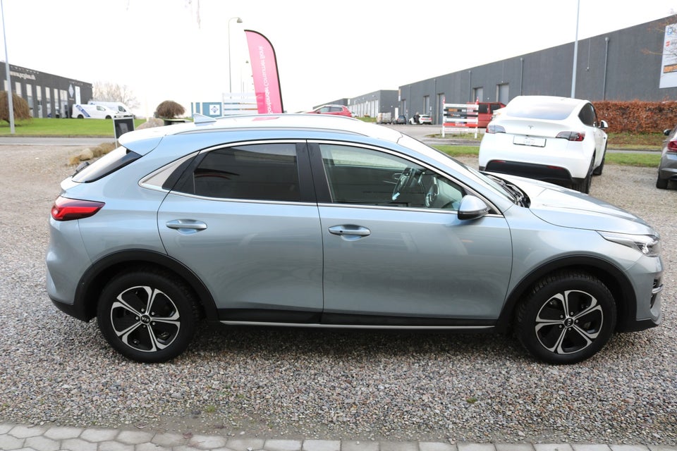 Kia XCeed 1,6 PHEV Upgrade DCT 5d