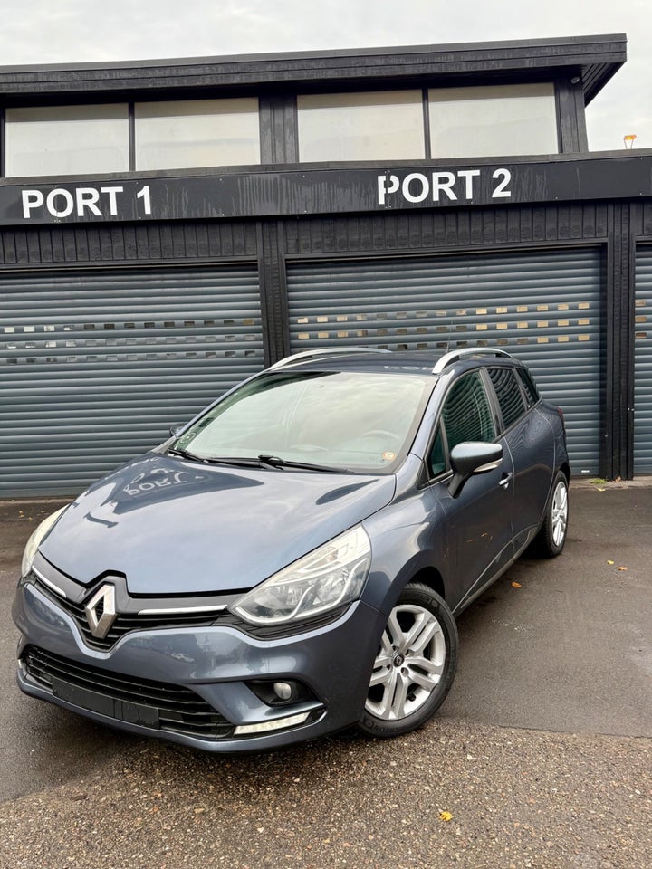 Renault Clio IV 0,9 TCe 90 Expression Sport Tourer 5d