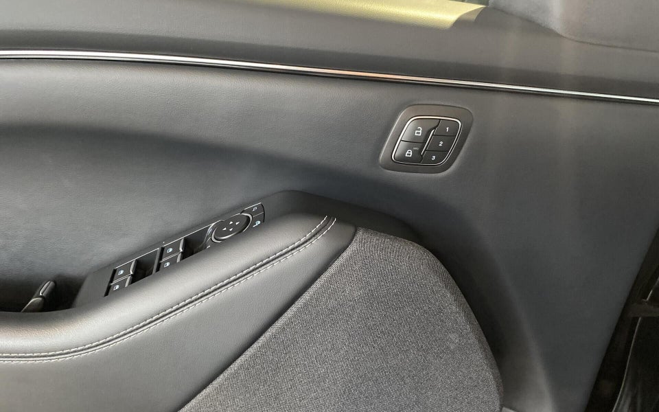 Ford Mustang Mach-E 88 Premium Extended Range 5d