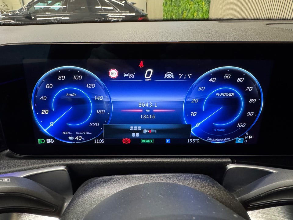 Mercedes EQB250+ AMG Premium 7prs 5d