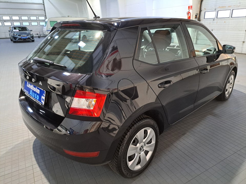 Skoda Fabia 1,0 MPi 60 Ambition 5d