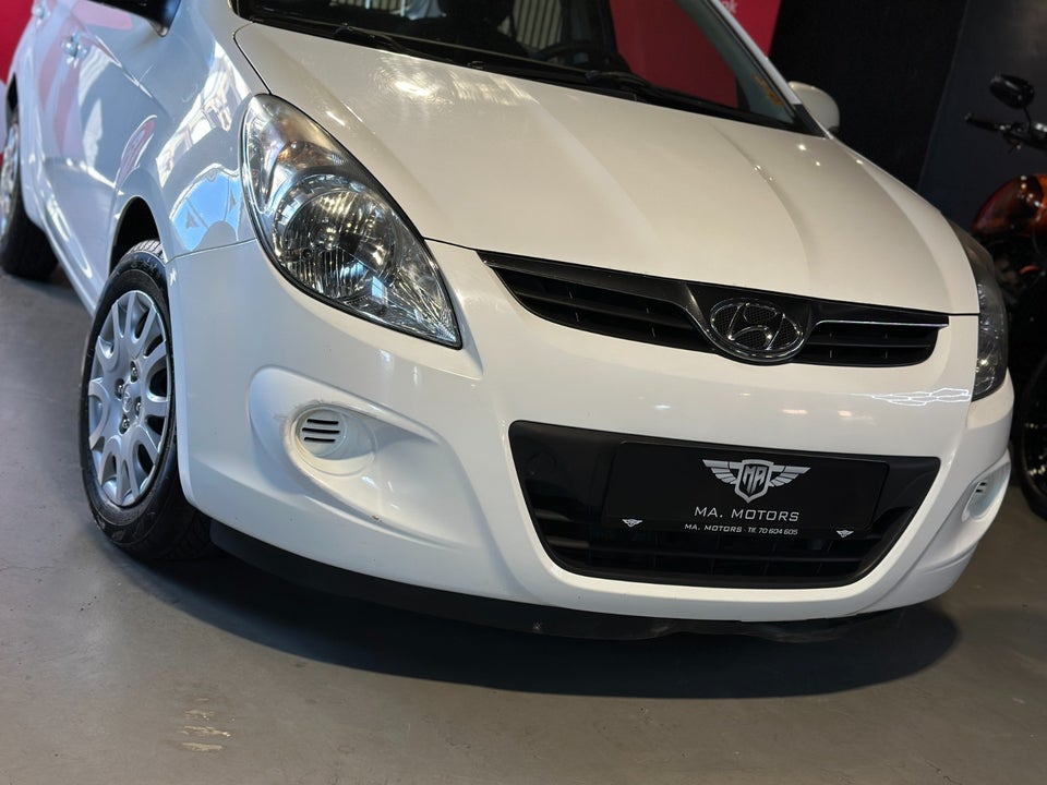 Hyundai i20 1,25 Comfort 5d