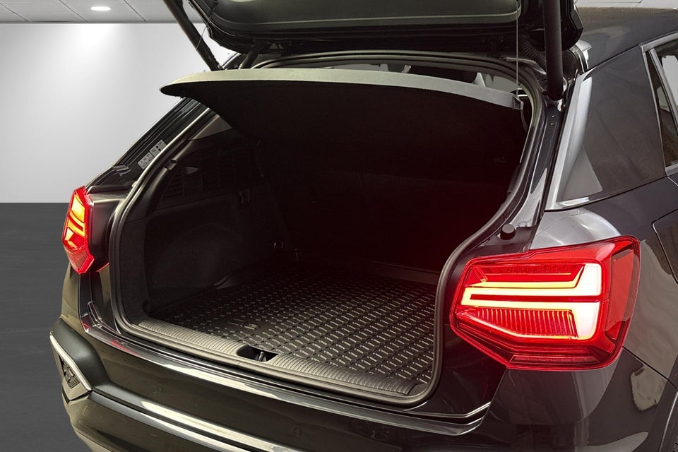 Audi Q2 35 TFSi Prestige S-tr. 5d