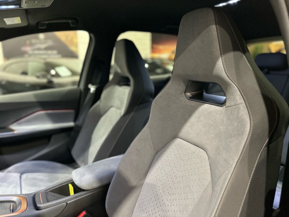 Cupra Born 59 e-Boost 5d