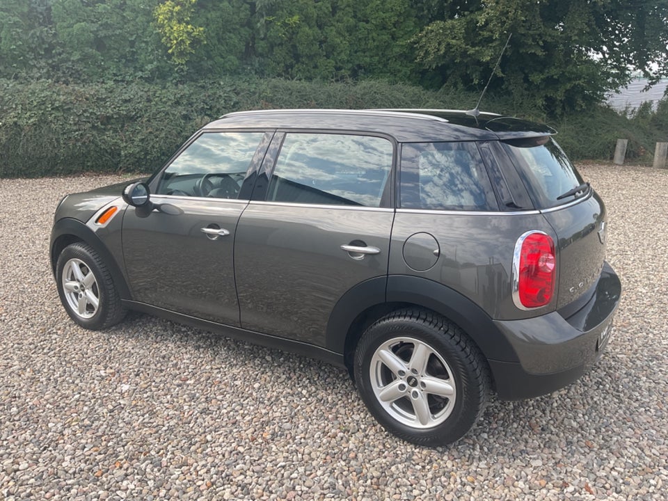 MINI Countryman Cooper 1,6  5d