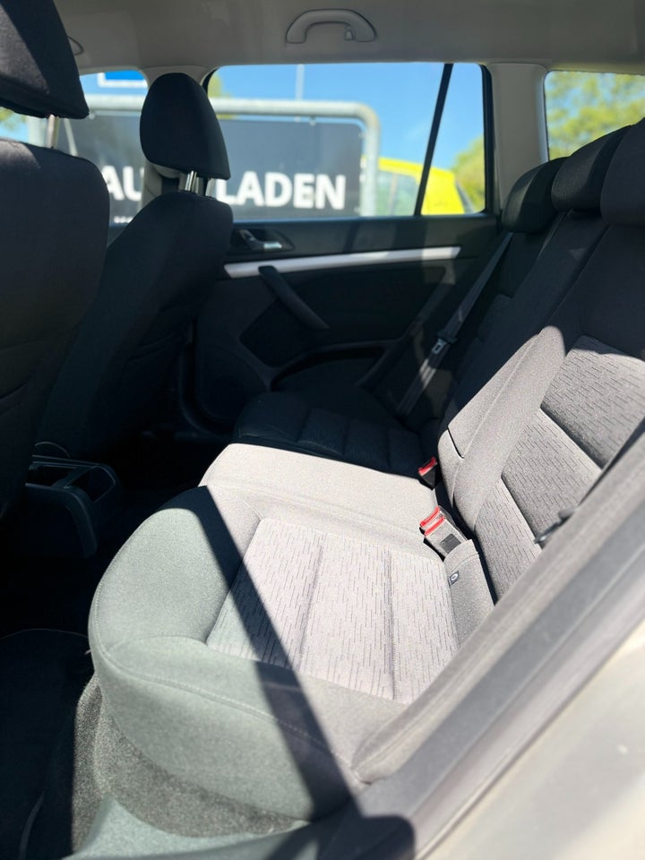 Skoda Octavia 1,2 TSi 105 Ambiente Combi 5d