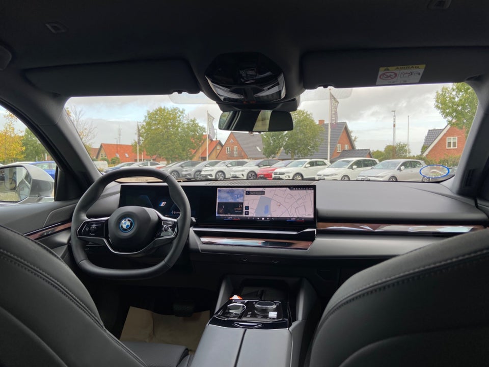 BMW i5 eDrive40 Sport Line 4d