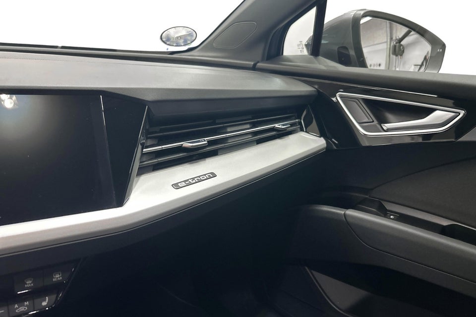Audi Q4 e-tron 45 Progress 5d