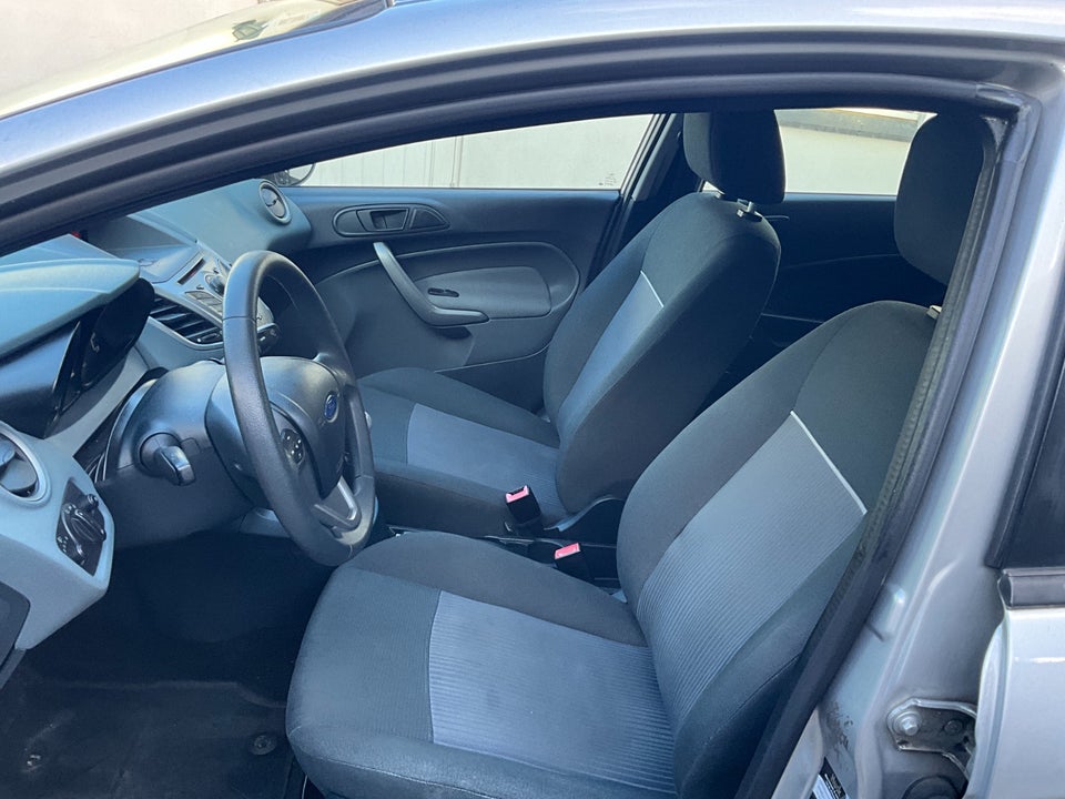 Ford Fiesta 1,6 TDCi 90 ECO 5d