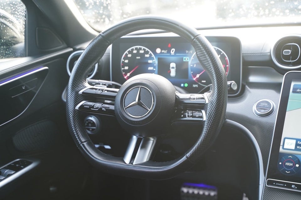 Mercedes C220 d 2,0 AMG Line stc. aut. 5d