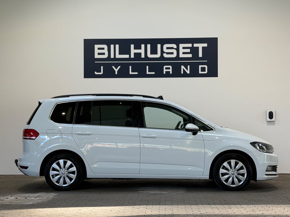 VW Touran 2,0 TDi 150 Highline DSG 7prs 5d