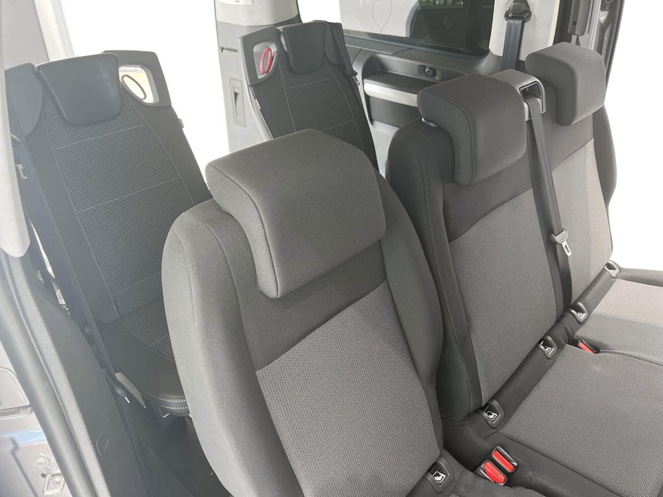 Toyota ProAce Verso 75 Long Combi 9prs