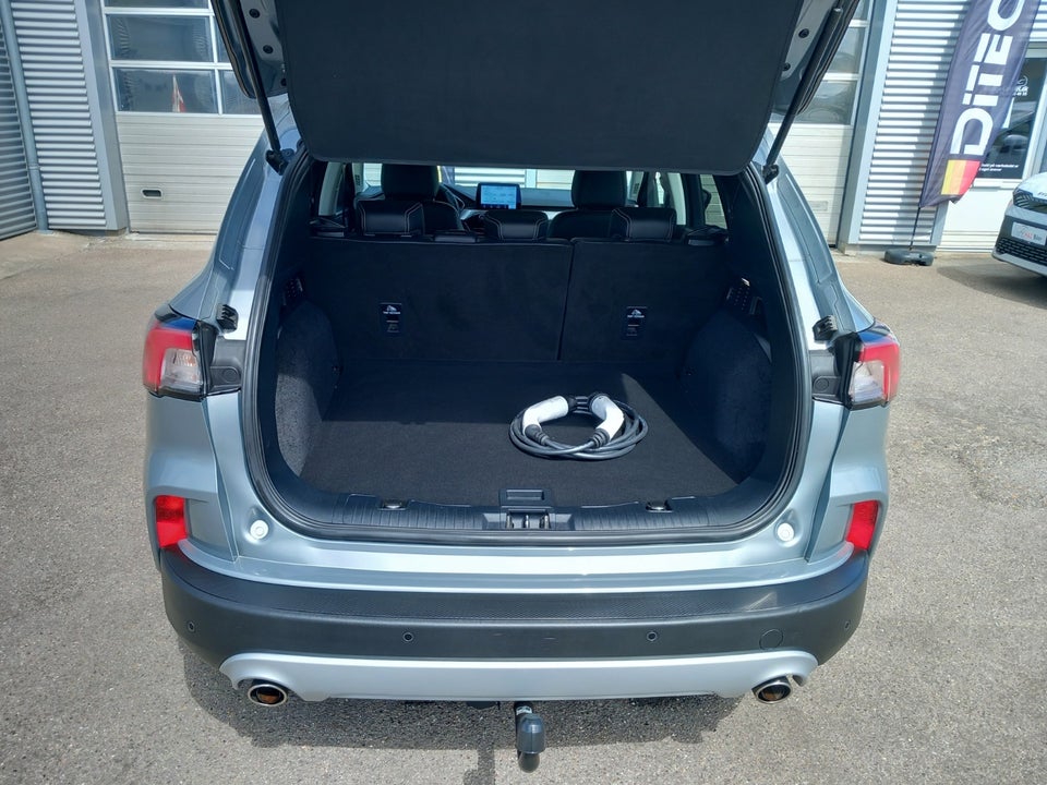 Ford Kuga 2,5 PHEV Titanium X CVT 5d