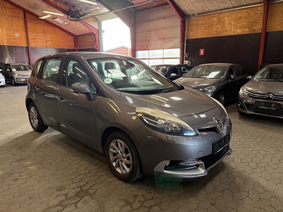 Renault Scenic III 1,5 dCi 110 Dynamique 5d
