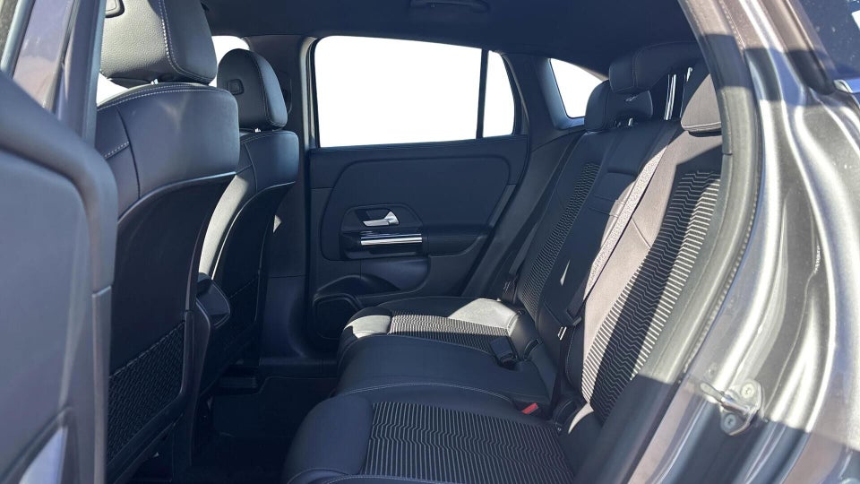 Mercedes EQA250 Progressive 5d