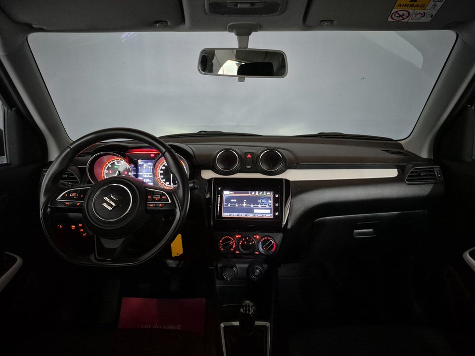 Suzuki Swift 1,2 Dualjet Club 5d