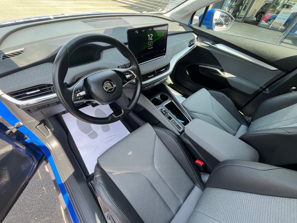 Skoda Enyaq 60 iV Loft 5d