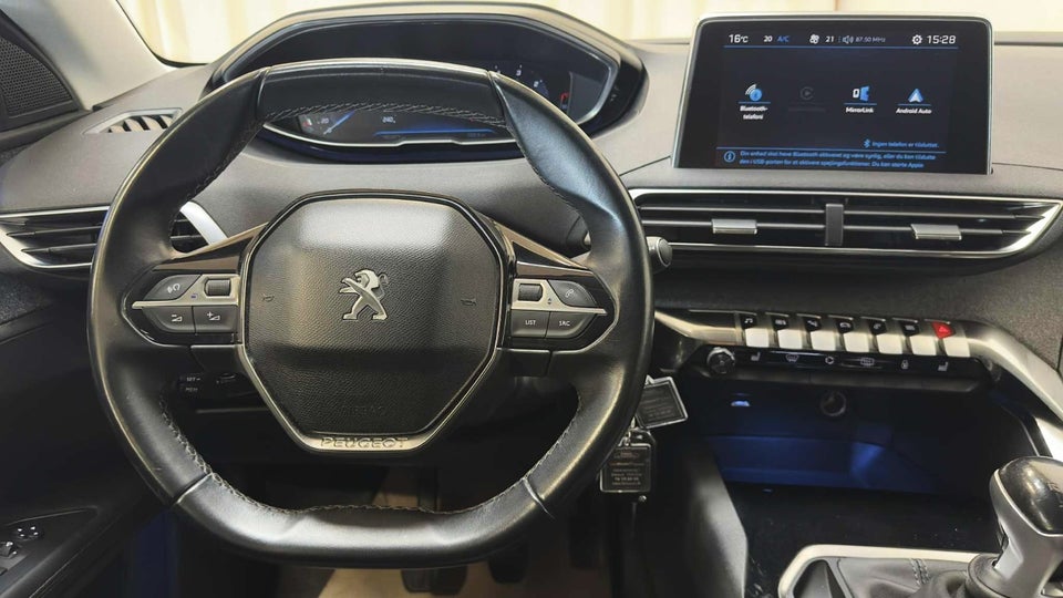 Peugeot 3008 1,6 BlueHDi 120 Allure 5d