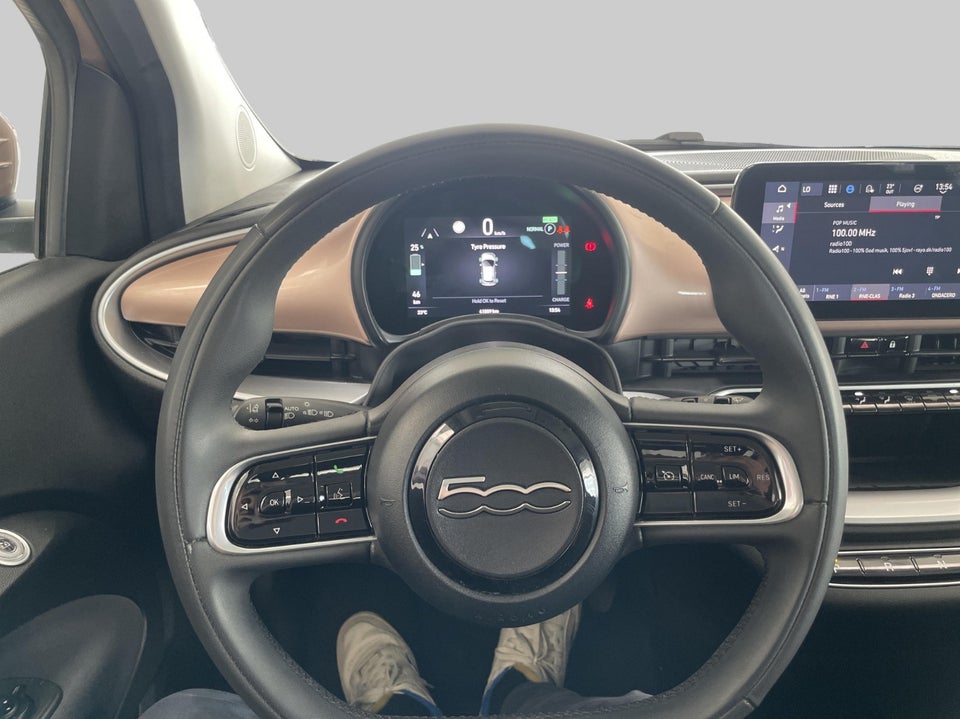 Fiat 500e 42 Icon 3d