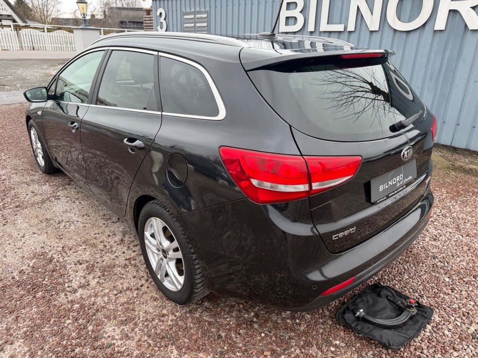 Kia Ceed 1,0 T-GDi Attraction SW 5d