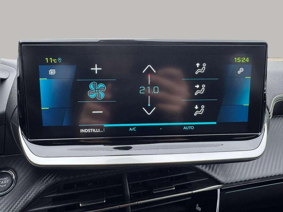 Peugeot e-208 50 GT 5d